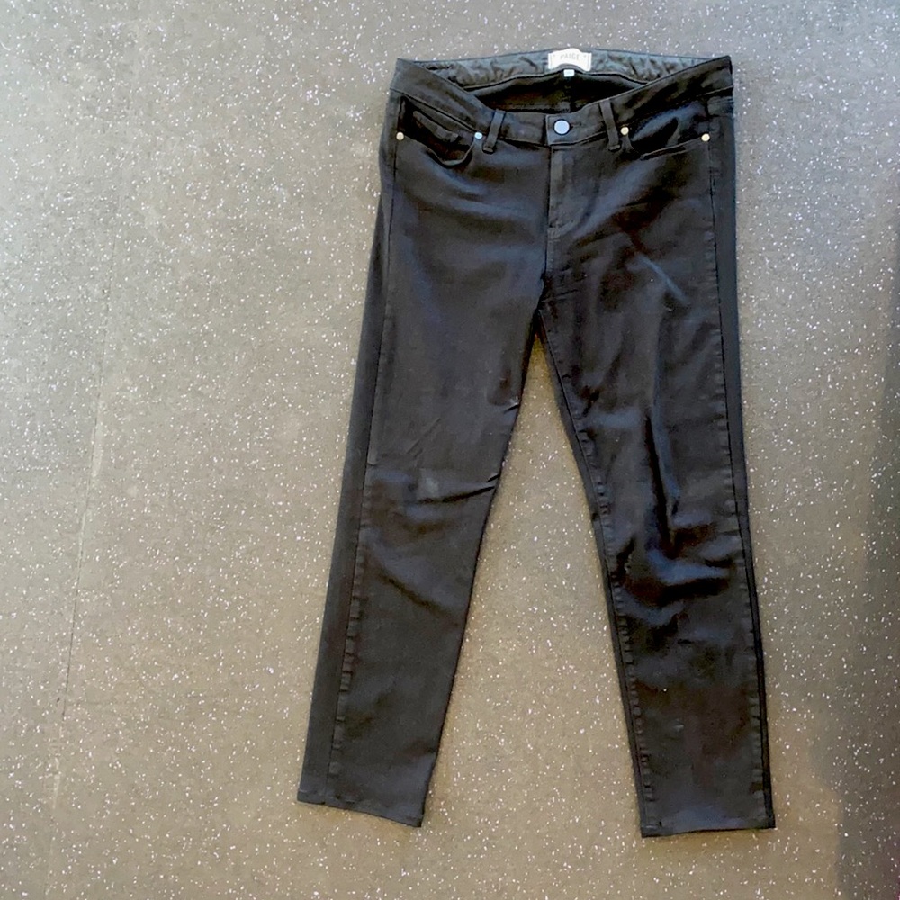Paige Jeans size 32 Skyline Skinny